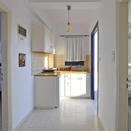 Aparthotel Arokaria Dreams 2*