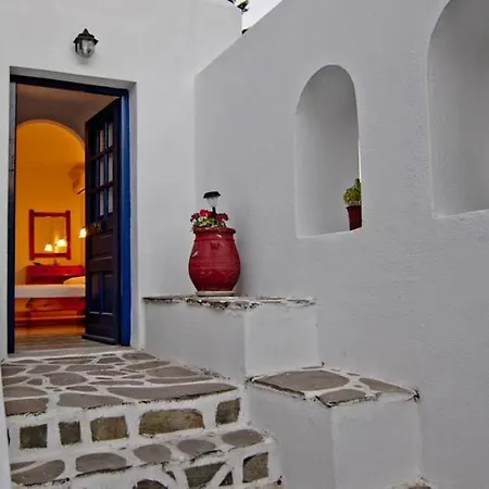 Arokaria Dreams Aparthotel Nausa
